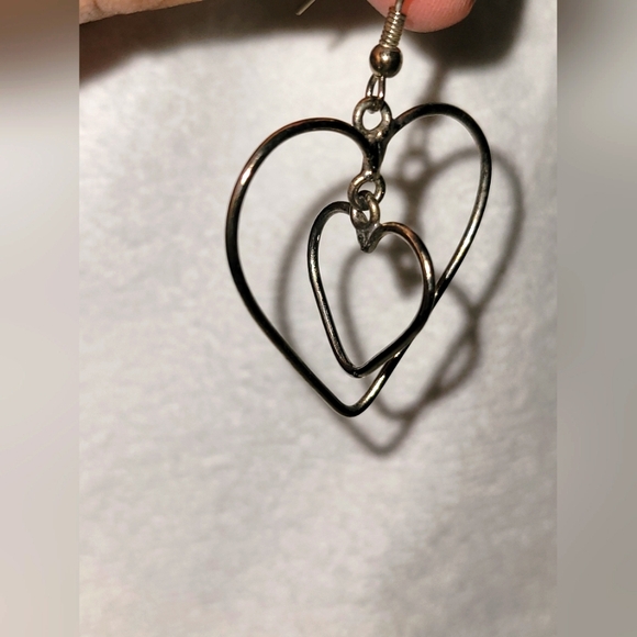 Vintage Double Heart Earrings - Picture 3 of 3